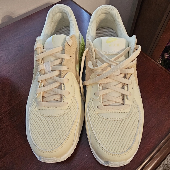 Nike Air Max - Picture 3 of 4